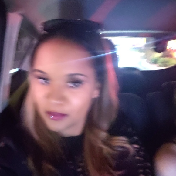 Meet your Posher, Suan - Picture 2 of 4